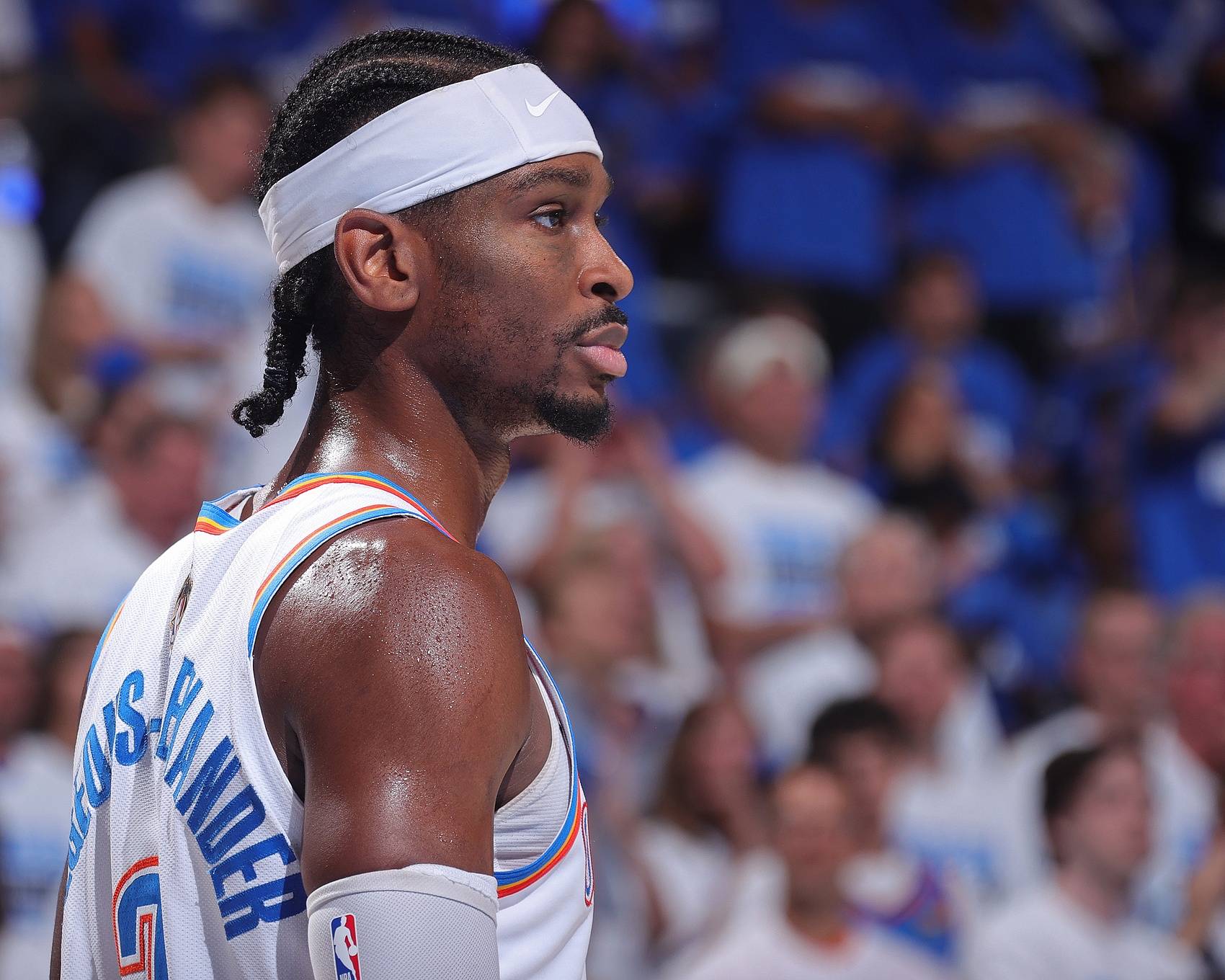 开云体育包含转折点！底特律活塞手感冰凉，CBA季后赛国际比赛日攻防权衡，信心回归，数据趋势出现新变化的词条